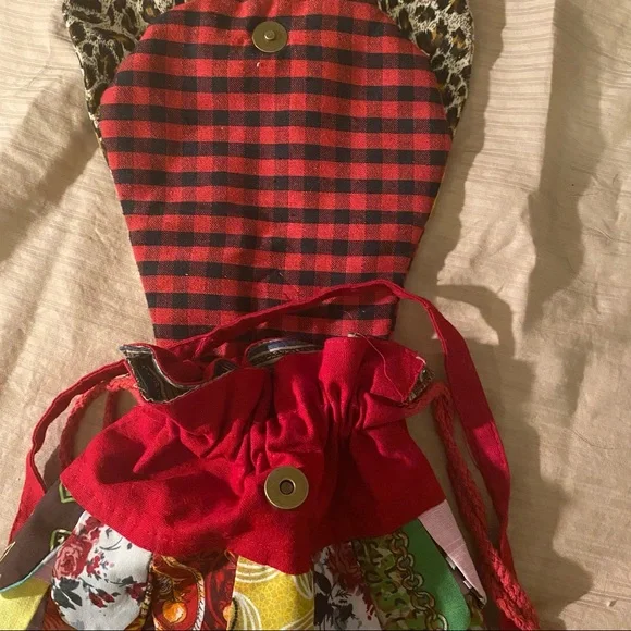 Unique handmade puppy back pack - Picture 4 of 5